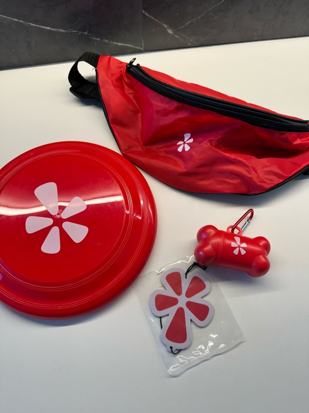 Yelp Accessory Gift Bundle